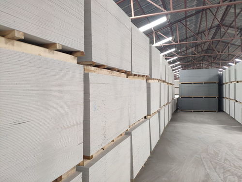 工廠生產(chǎn)隧道防火隔板 無(wú)機(jī)防火隔板 隧道防火板 硅酸鈣板12